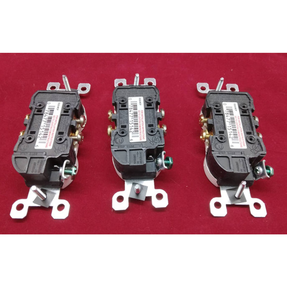 ELECTRICAL WALL OUTLETS - Picture 2 of 3